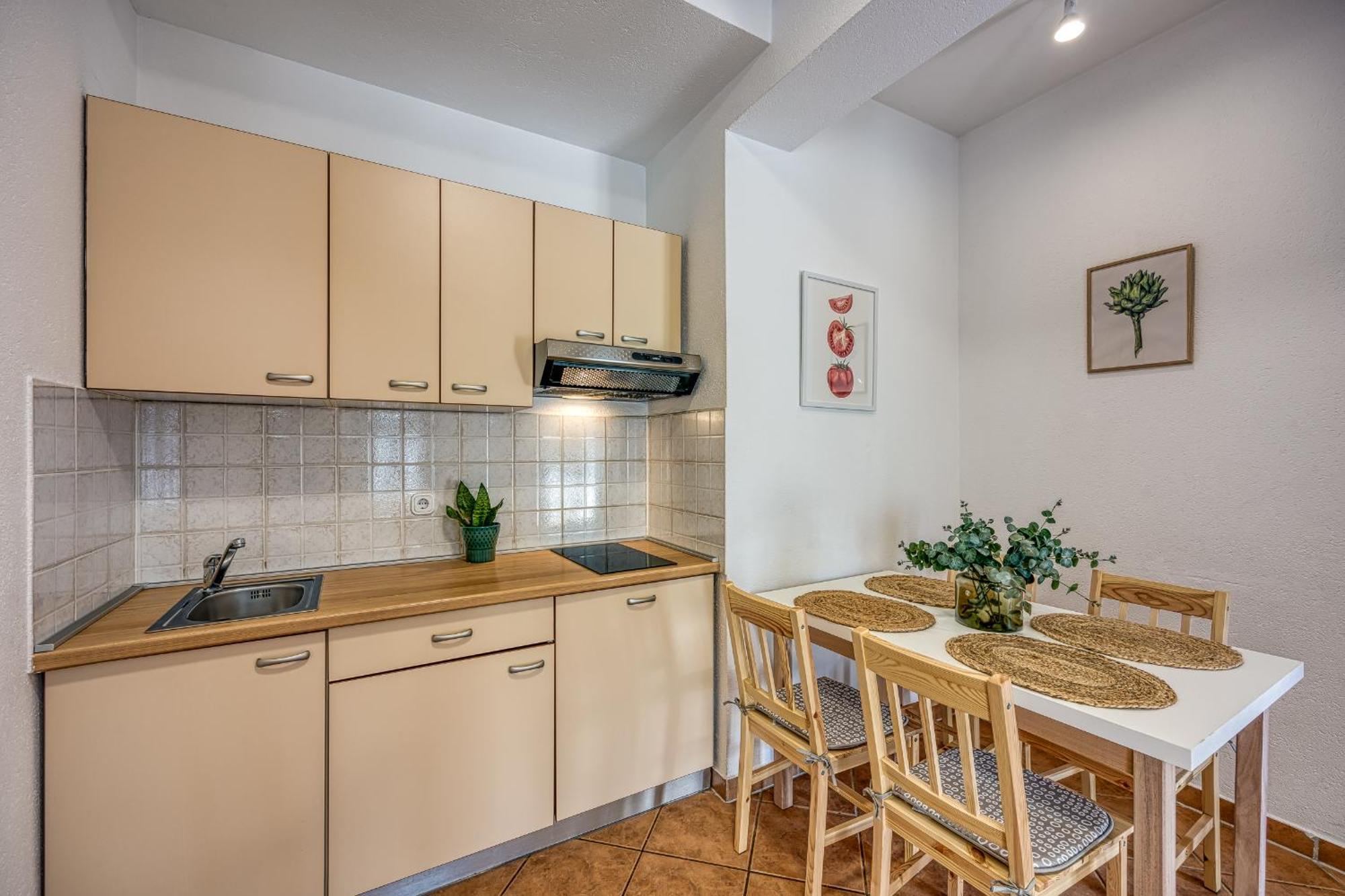 Casa Mareva Ξενοδοχείο Πόρετς Εξωτερικό φωτογραφία