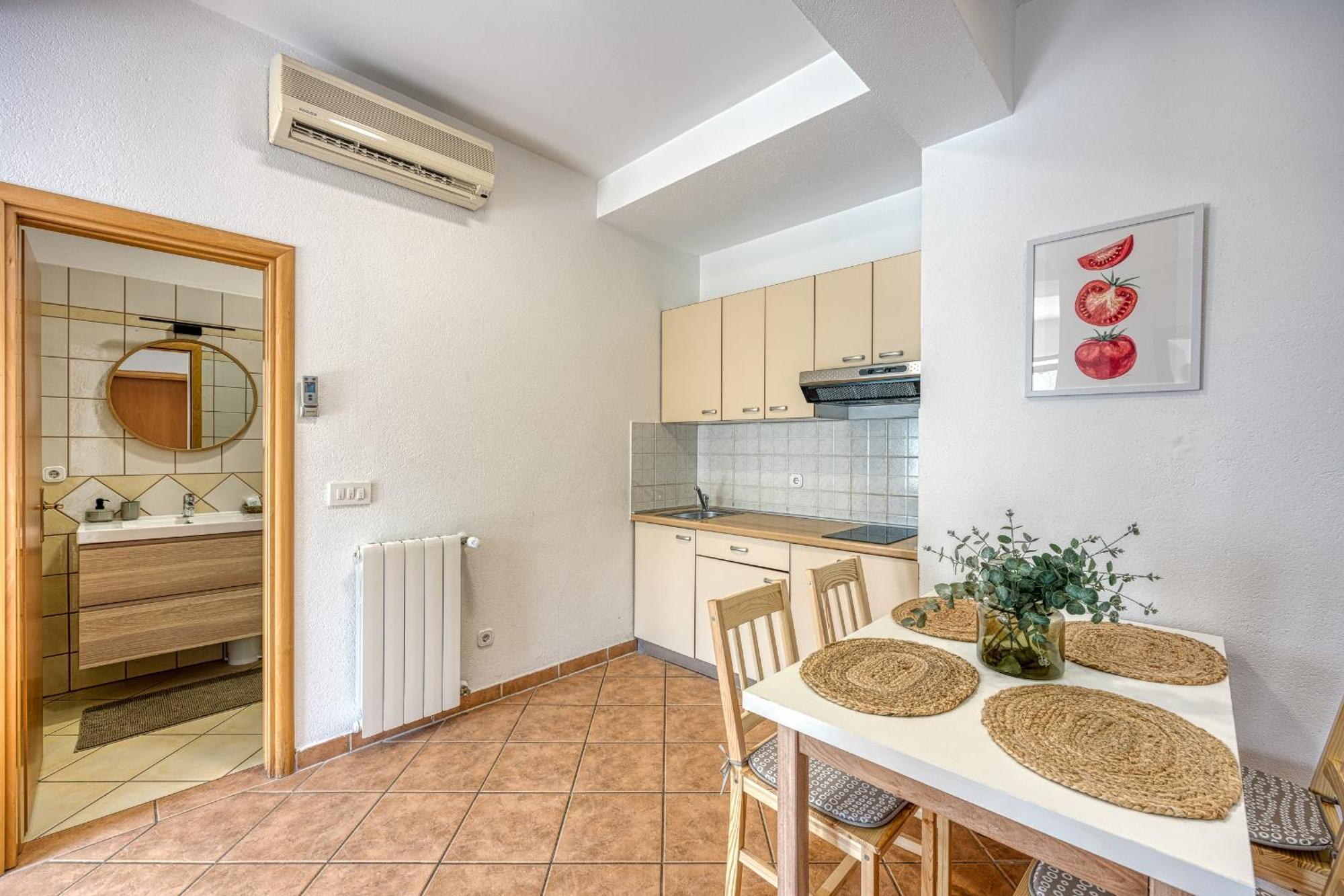 Casa Mareva Ξενοδοχείο Πόρετς Δωμάτιο φωτογραφία